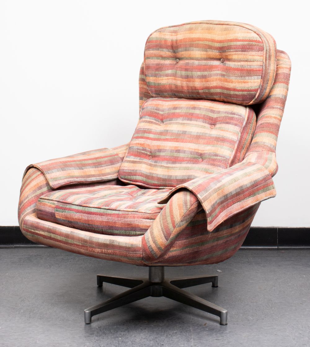MID-CENTURY MODERN UPHOLSTERED
