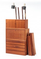 MID CENTURY MODERN WALL UNIT.