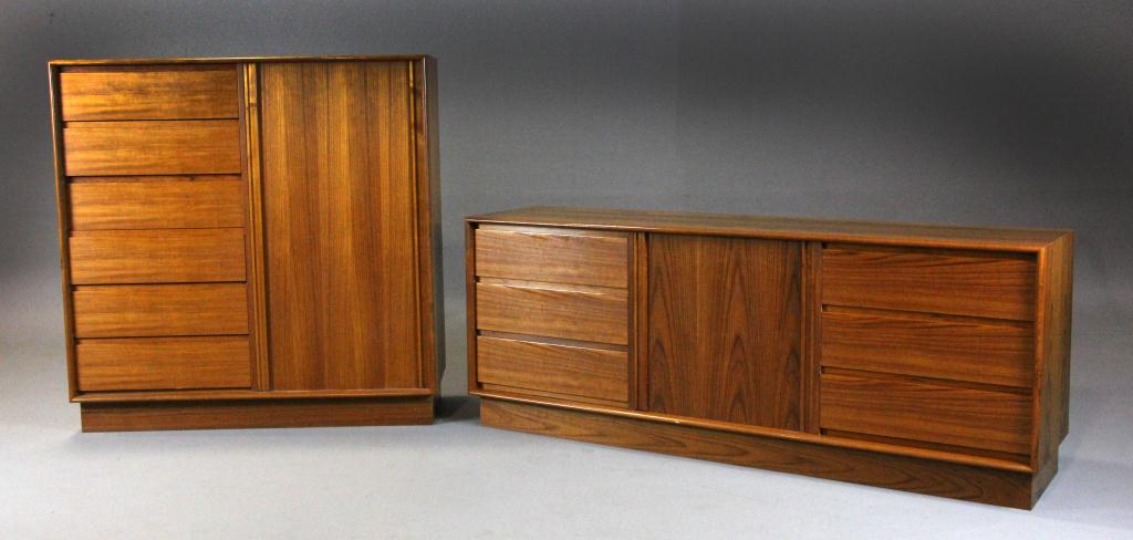 Mid CenturyTeak 5-Piece Bedroom
