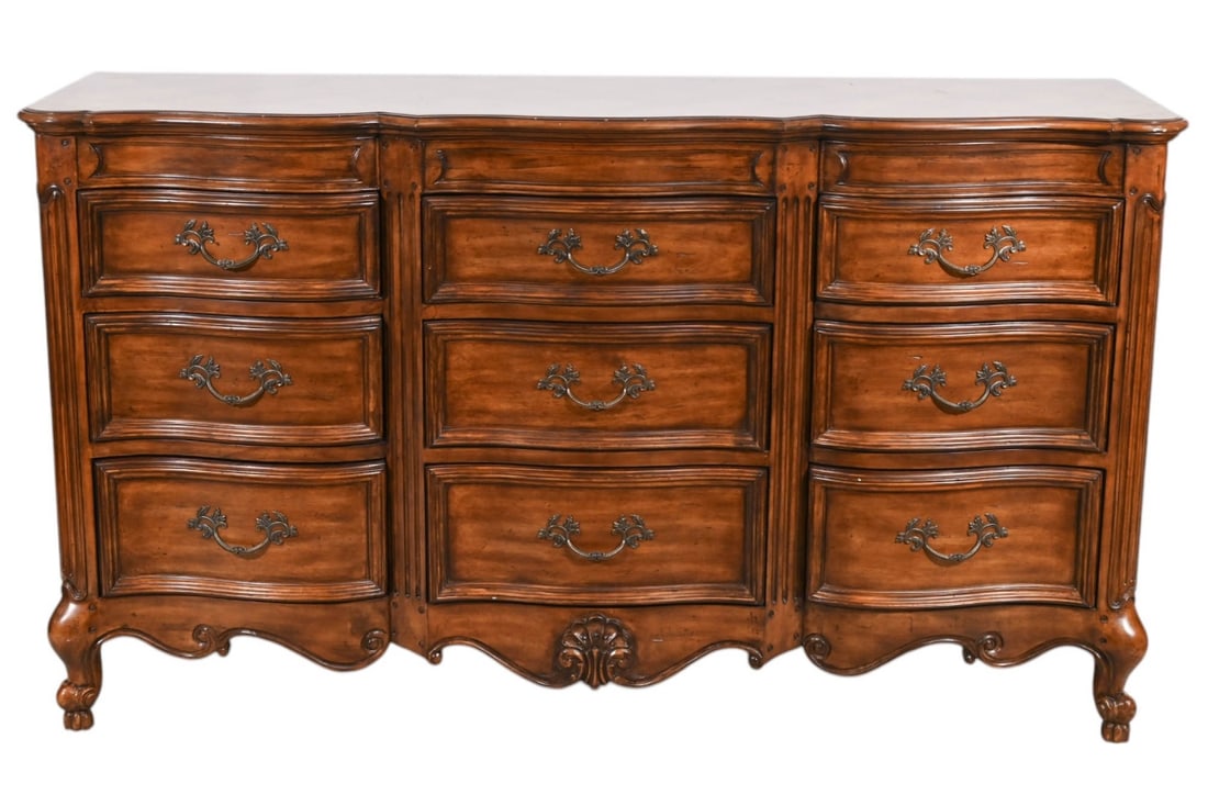 MID MODERN PULASKI FURNITURE CARVED