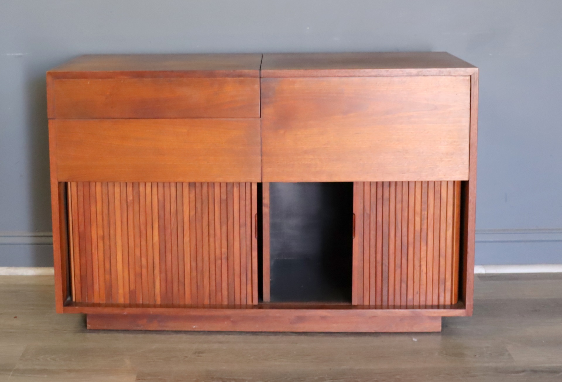 MIDCENTURY DANISH MODERN TAMBOUR