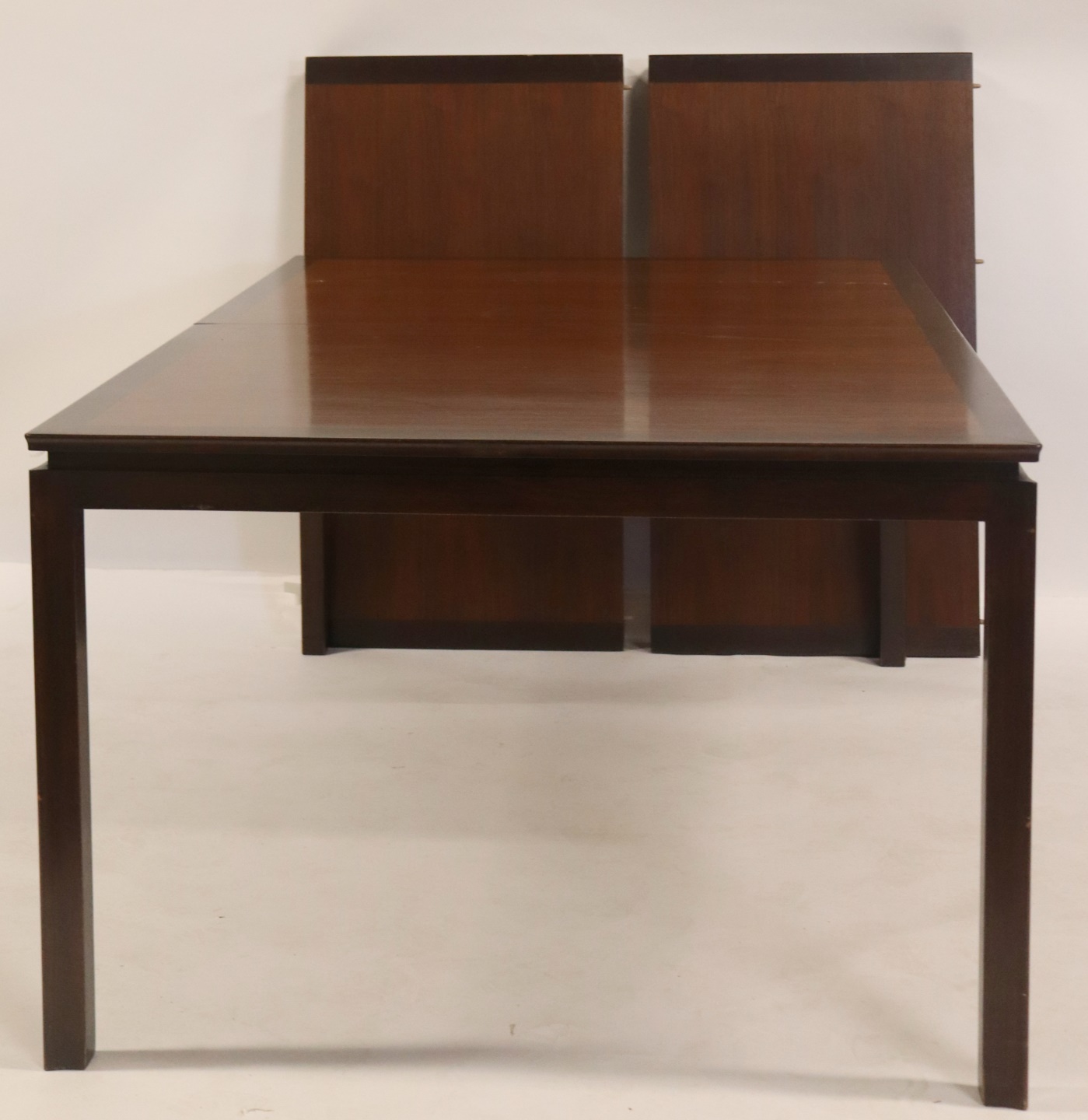 MIDCENTURY DUNBAR BANDED DINING