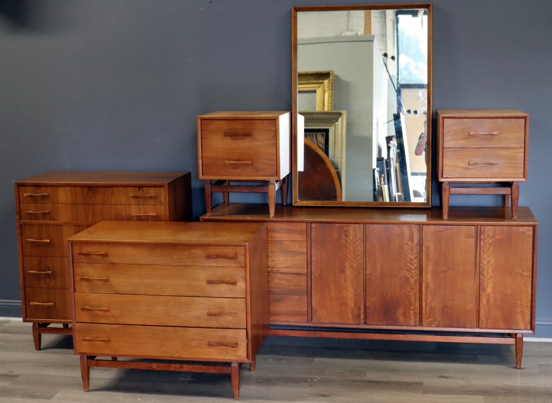 MIDCENTURY ROSEWOOD 6 PIECE BEDROOM