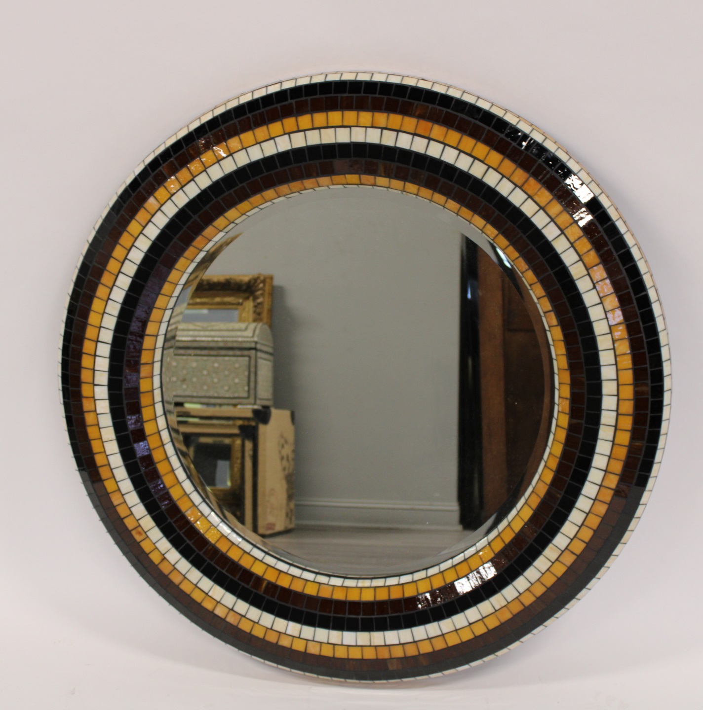 MIDCENTURY TESSALATED GLASS