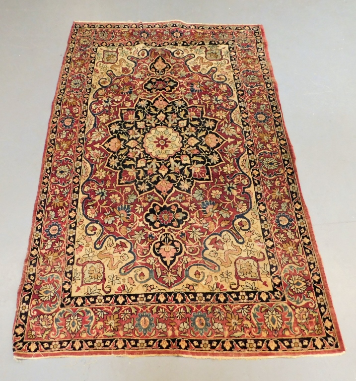 MIDDLE EASTERN BOTANICAL CARPET RUG