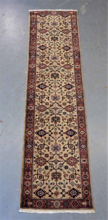 MIDDLE EASTERN CARPET RUG RUNNER