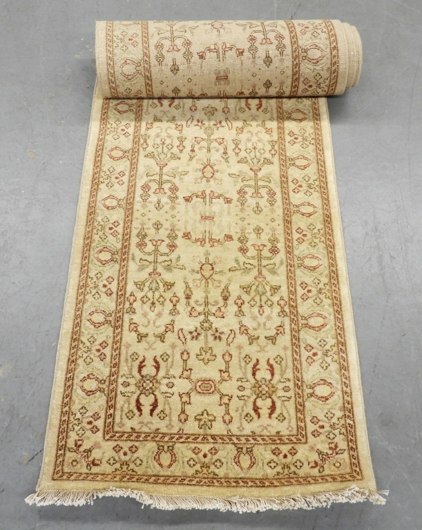 MIDDLE EASTERN CREAM CARPET RUG