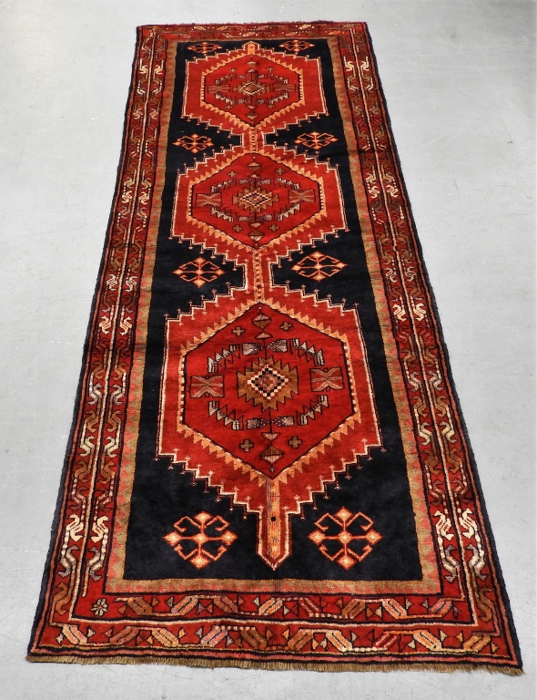 MIDDLE EASTERN GEOMETRIC CARPET RUG