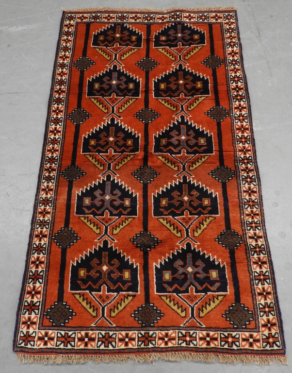 MIDDLE EASTERN GEOMETRIC CARPET RUG