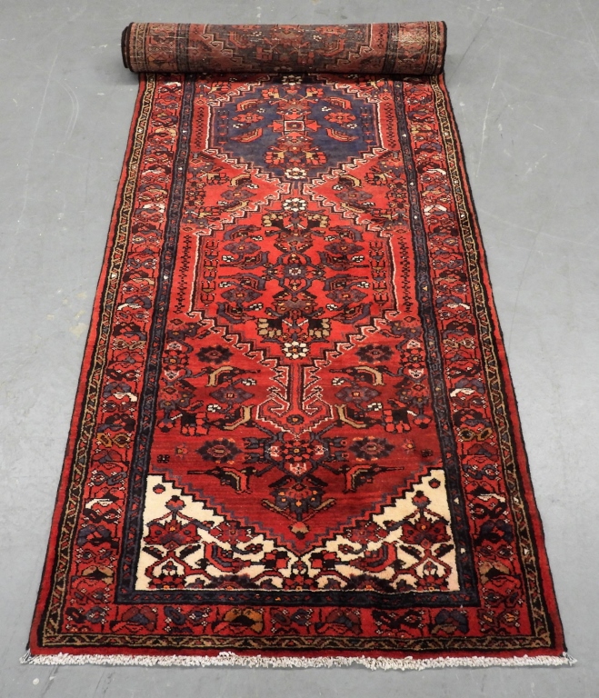 MIDDLE EASTERN RED BOTANICAL CARPET