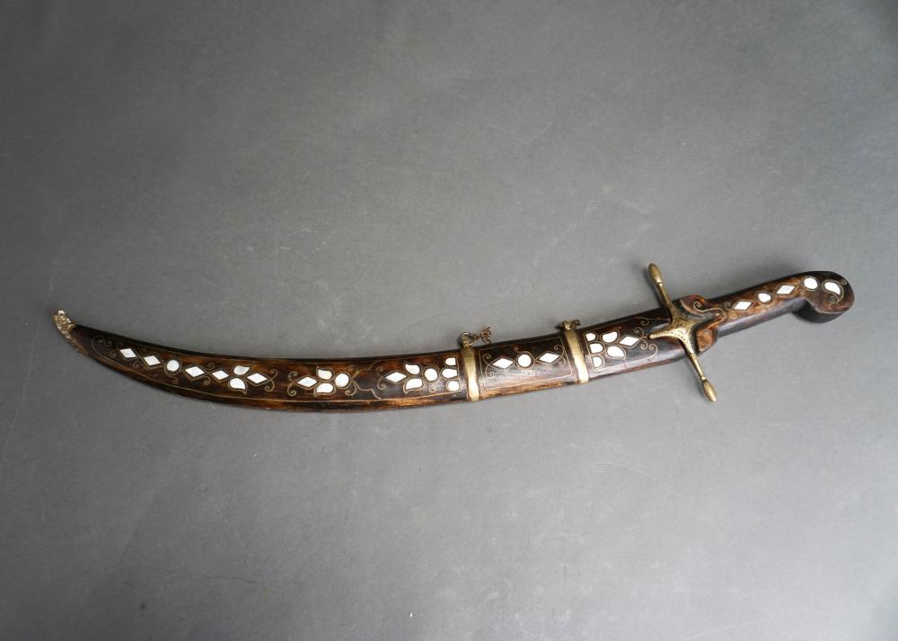 MIDDLE EASTERN SCIMITAR WITH