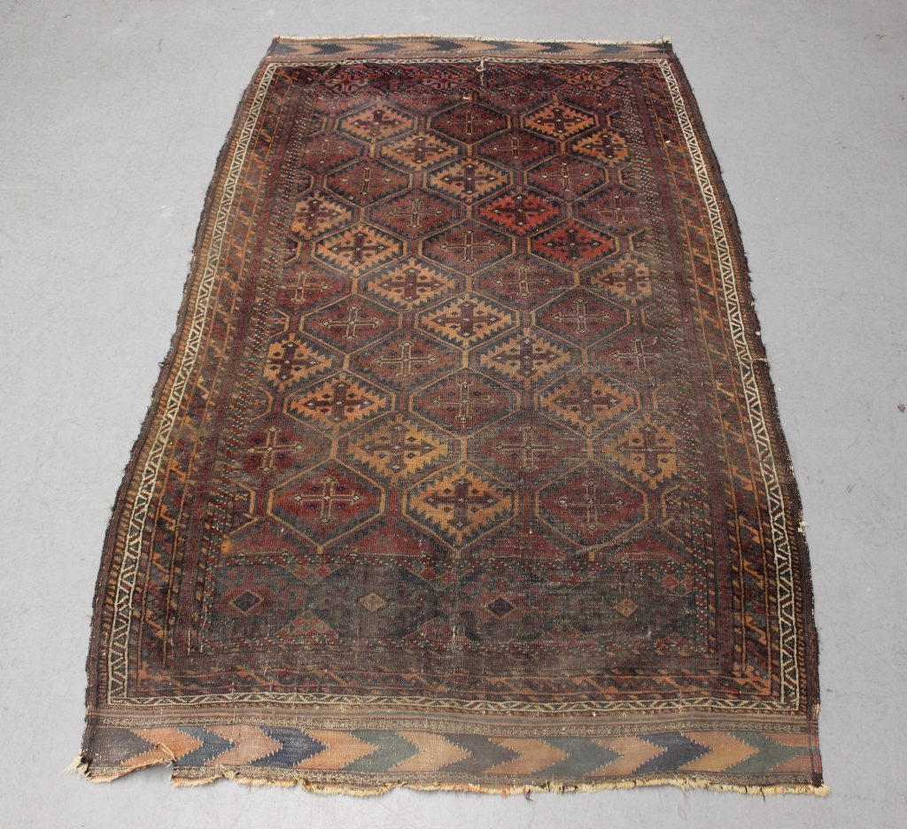 MIDDLE EASTERN TRIBAL RUG Middle