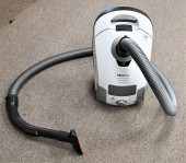 MIELE COMPACT CL PURE SUCTION