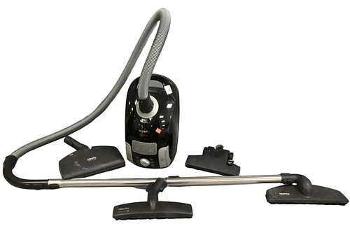 MIELE "THE MANHATTAN" VACUUMMiele