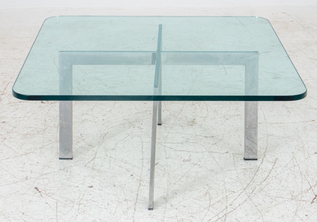MIES VAN DER ROHE BARCELONA