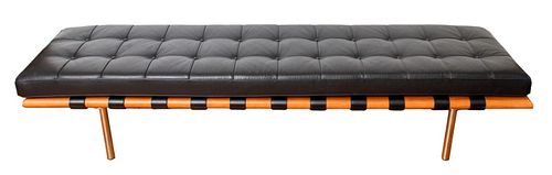 MIES VAN DER ROHE MANNER