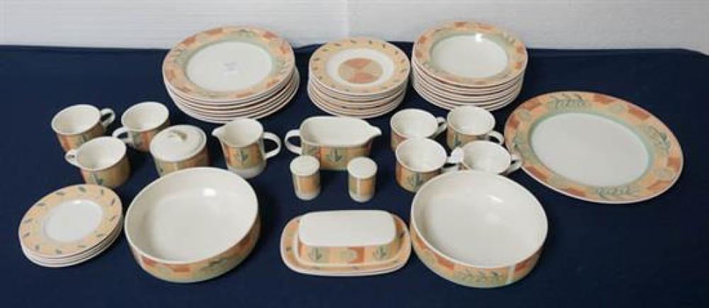 MIKASA 'HIGHLAND' 44-PIECE DINNER