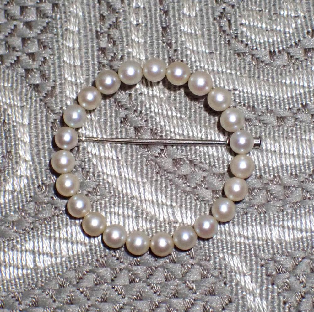 MIKIMOTO AKOYA PEARL AND EIGHTEEN