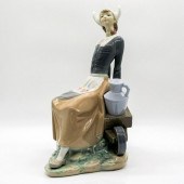 MILKMAID W/WHEELBARROW 1004979