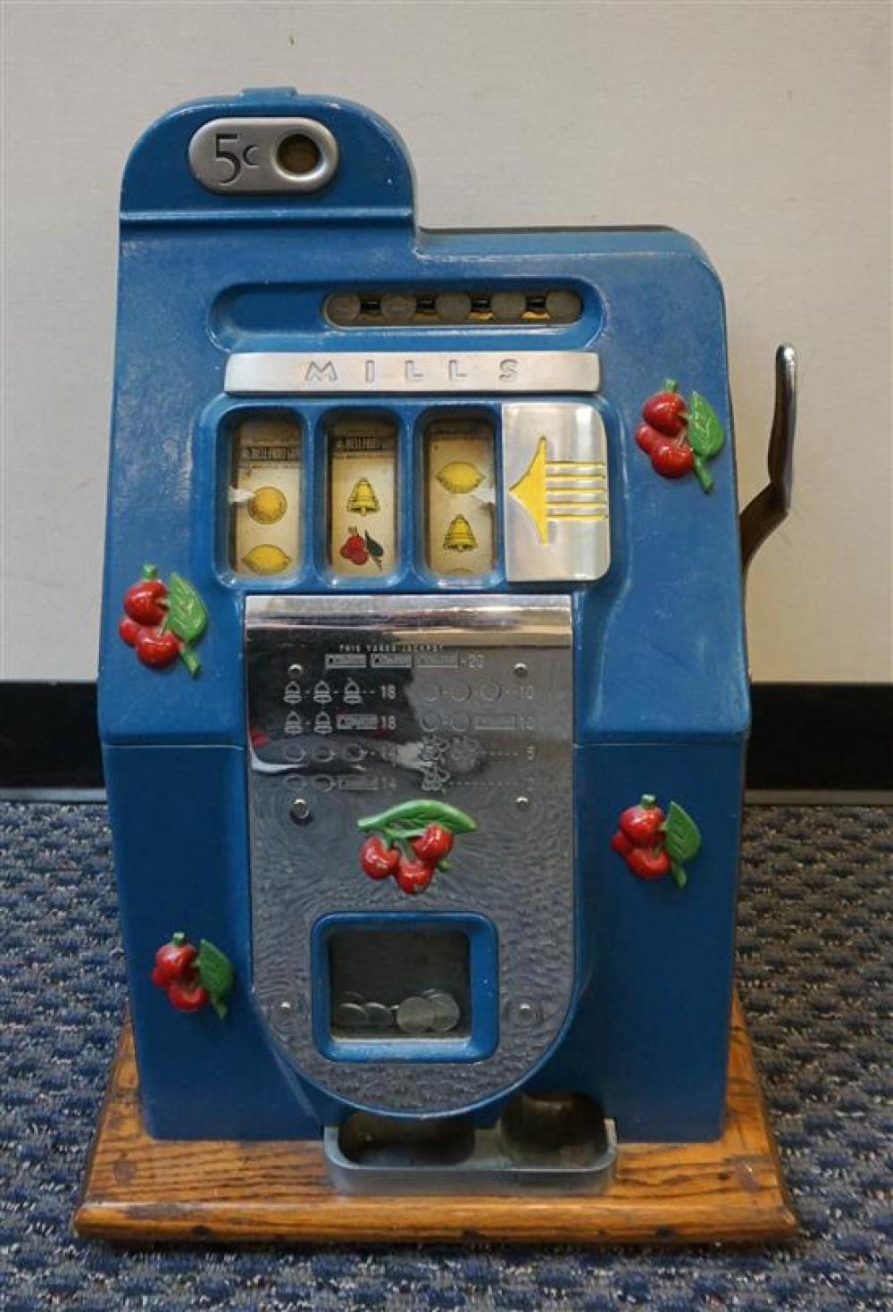 MILLS 'BLACK CHERRY' FIVE-CENT SLOT