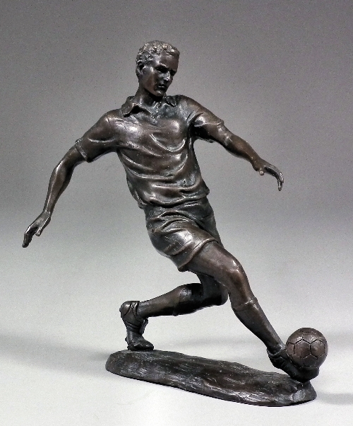 Milo - Brown patinated bronze