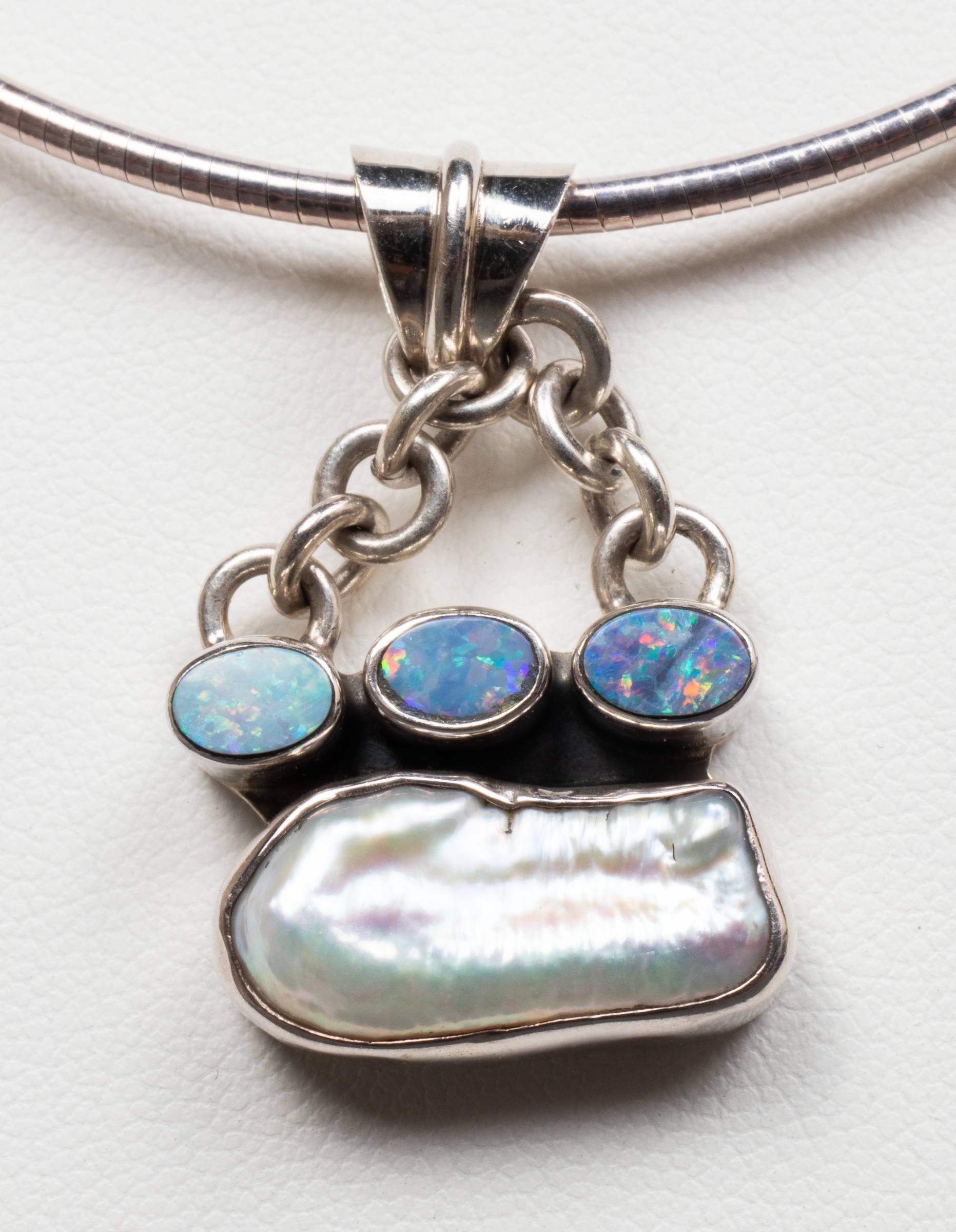 MILOR ITALIAN SILVER OPAL & PEARL