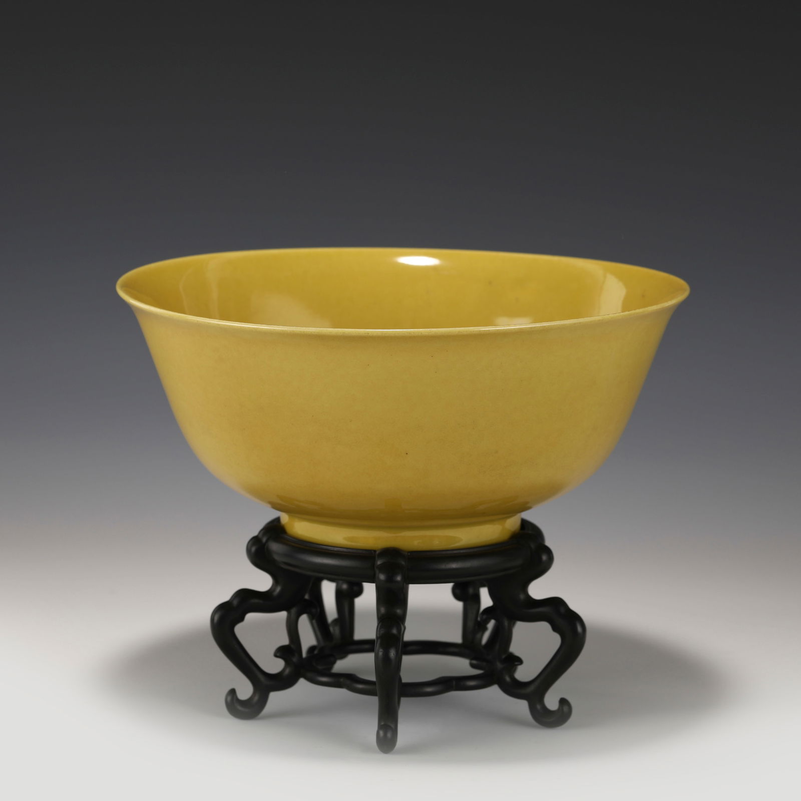 MING CHENGHUA YELLOW GLAZED