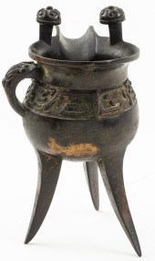 MING DYNASTY BRONZE JUE RITUAL