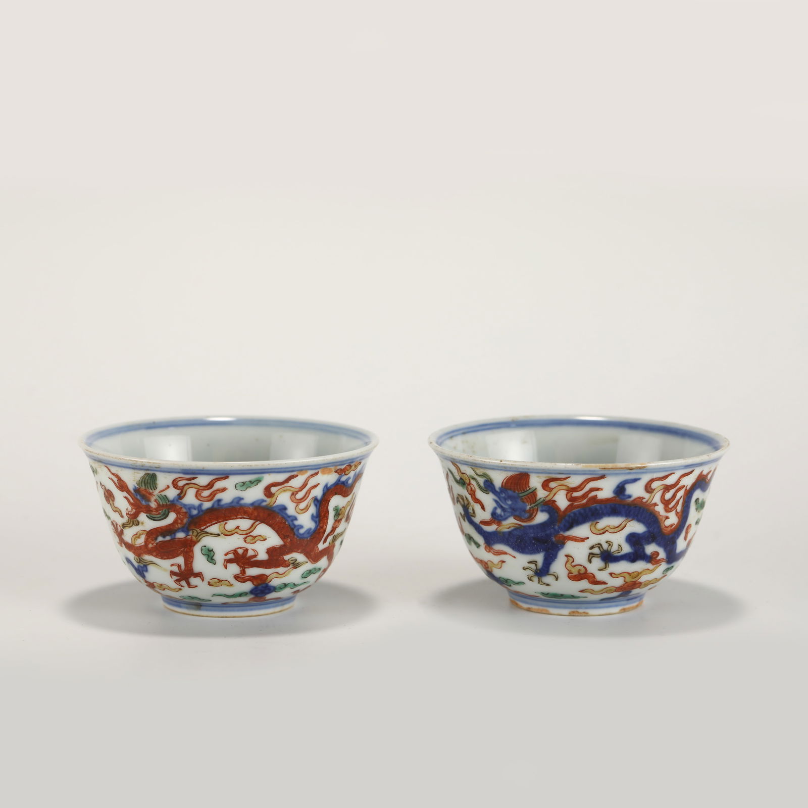 MING JIAJING COLORFUL DRAGON