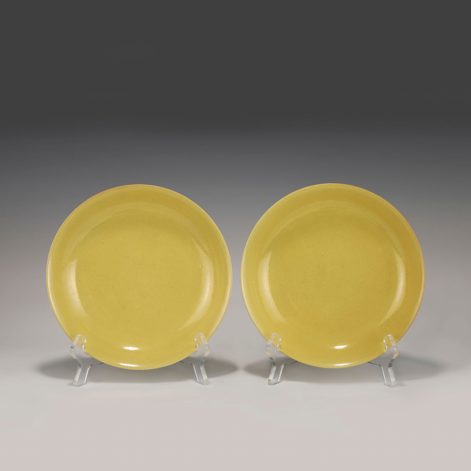 MING WANLI FAMILLE JAUNE GLAZED