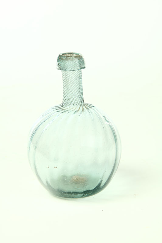 MINIATURE AQUA BOTTLE. 
