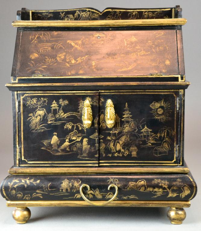 Miniature Chinese Black and Gold