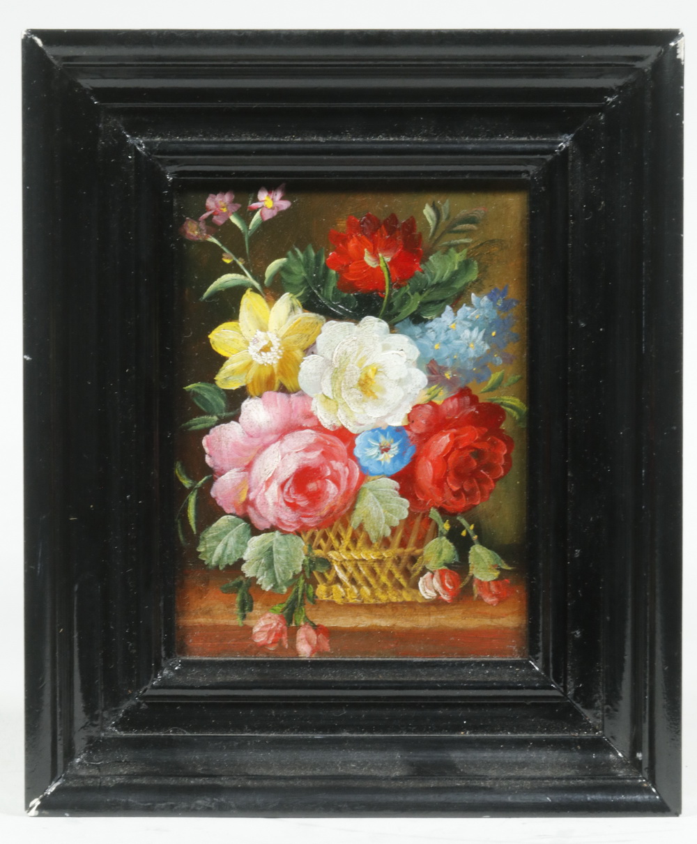 MINIATURE DUTCH STYLE FLORAL