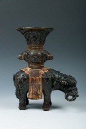 MINIATURE 'ELEPHANT' INCENSE H
