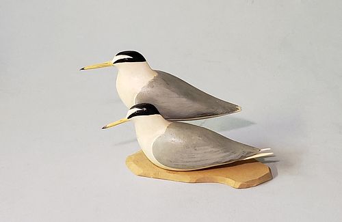 MINIATURE HAND CARVED AND PAINTED
