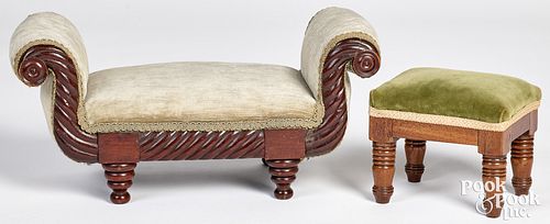 MINIATURE MAHOGANY WINDOW SEAT