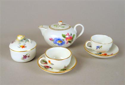 Miniature Meissen tea service   