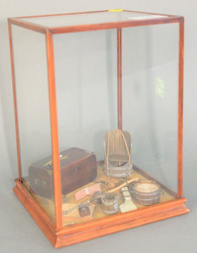MINIATURE NAUTICAL DISPLAY GROUP TO