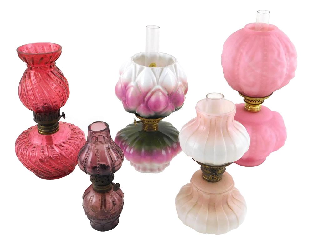 MINIATURE OIL LAMPS, ALL WITH PINK,