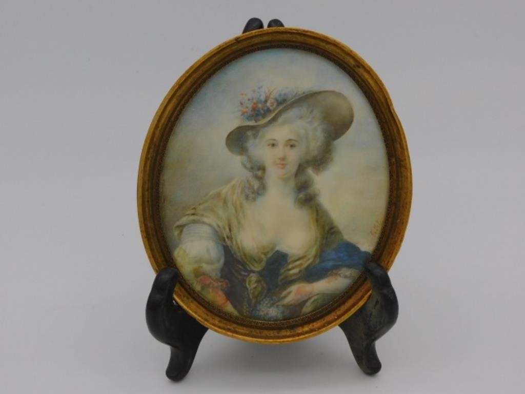 MINIATURE PORTRAIT OF A FASHIONABLE