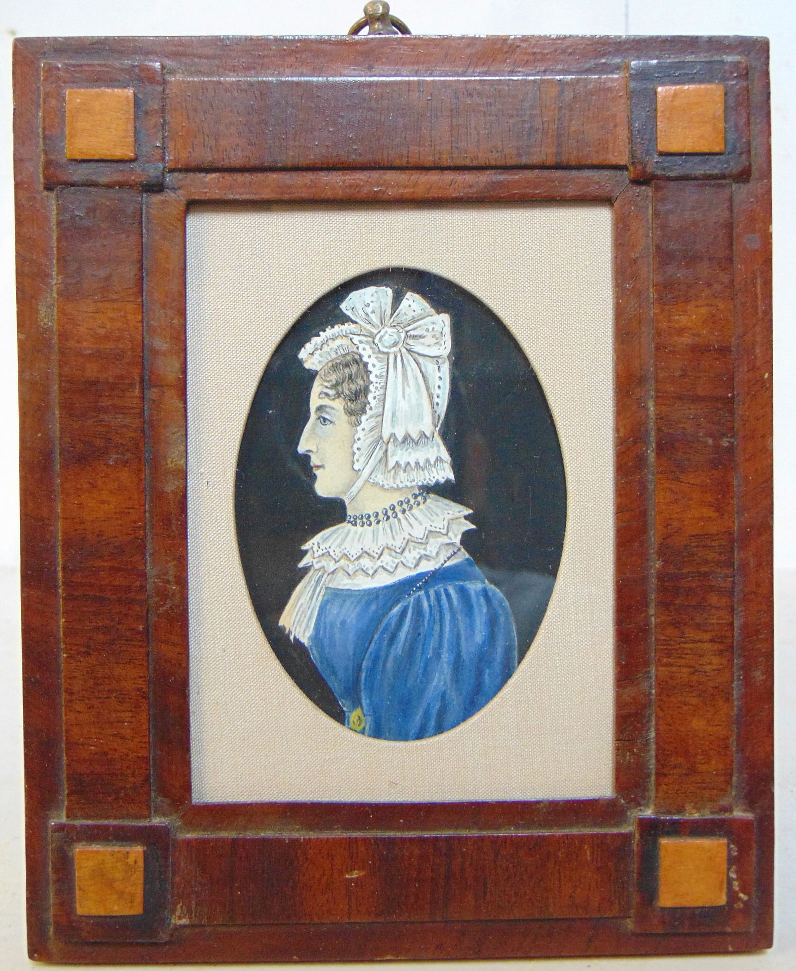 MINIATURE PORTRAIT OF A WOMAN