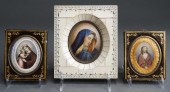 MINIATURE PORTRAIT OF WOMAN AN