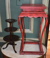 MINIATURE QUEEN ANNE MAHOGANY