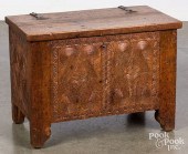 MINIATURE SCANDINAVIAN CARVED