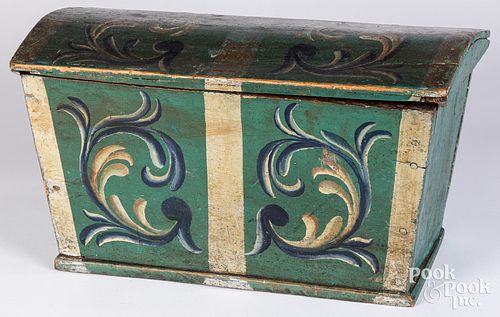 MINIATURE SCANDINAVIAN PAINTED