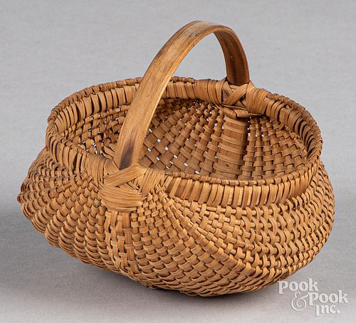 MINIATURE SPLINT BUTTOCKS BASKET,