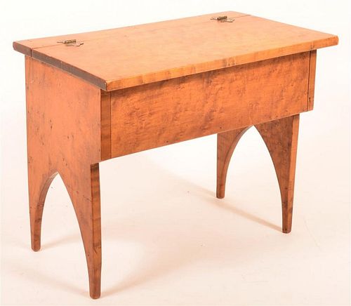 MINIATURE TIGER MAPLE SCHOOL