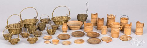 MINIATURE WIRE BASKETS AND