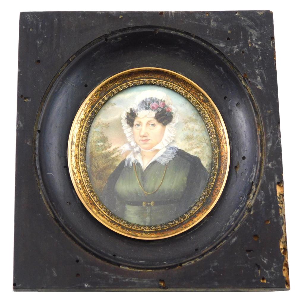 MINIATURE: WOMAN, OVAL SUPPORT,
