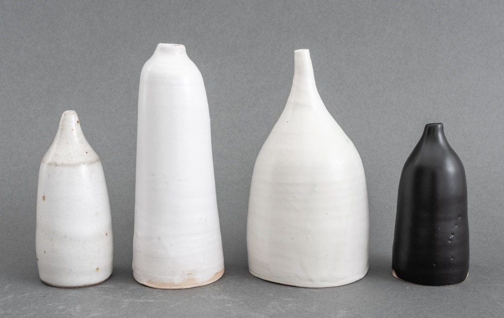 MINIMALIST ART POTTERY